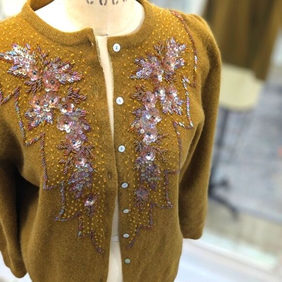 Vintage Beaded Angora Sweater - Picture 10 of 11
